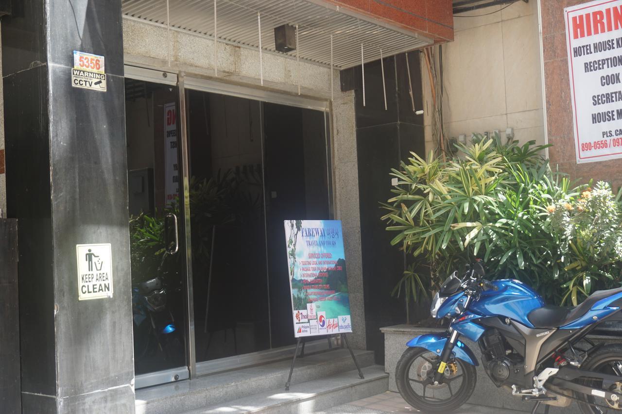 The Shila Philla Hotel Makati City ภายนอก รูปภาพ