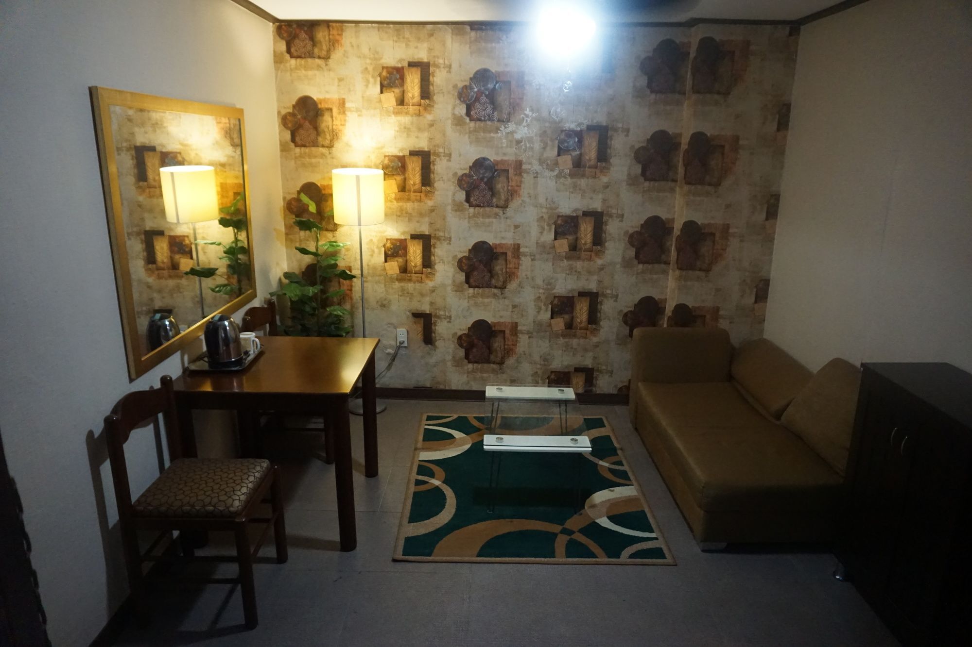 The Shila Philla Hotel Makati City ภายนอก รูปภาพ